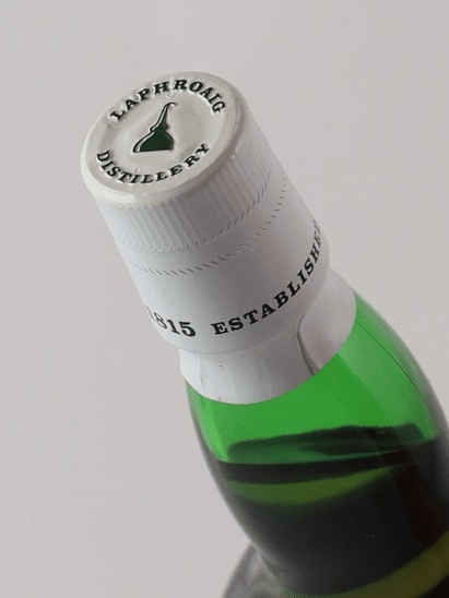 Laphroaig 10 Year Old 750ml Old Label - Bottle Of Japan