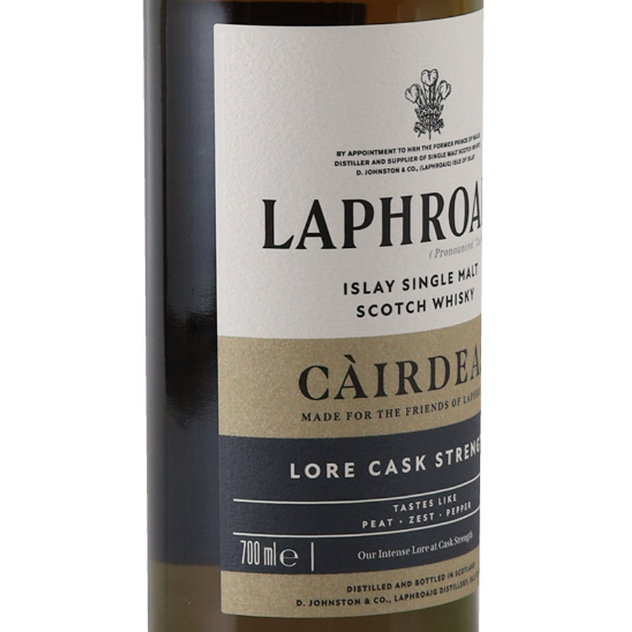 Laphroaig Cairdeas 2025 Lore Cask Strength 59.6% 700ml Islay Scotch whisky - left label angle