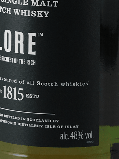 Laphroaig Lore Old Label - Bottle Of Japan
