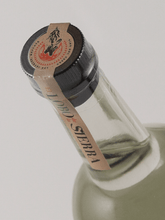 Load image into Gallery viewer, Lobo De La Sierra Ensamblell - Bottle Of Japan
