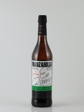 Load image into Gallery viewer, Lustau Enrama Manzanilla de Sanlúcar 2022 500ml - Bottle Of Japan