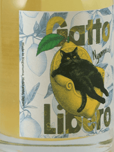 Load image into Gallery viewer, Maoi Distillery Gatto Libero Limoncello - Bottle Of Japan