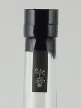 Load image into Gallery viewer, Mezcalosfera Espadín + Cacao + Coffee + Cinnamon - Bottle Of Japan