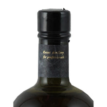 Load image into Gallery viewer, Mok In'ei Japanese Liqueur - neck and cap