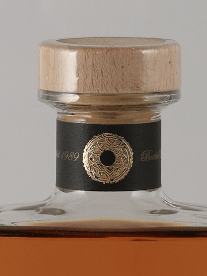 Mombacho 21 Year Old Sherry Wood Finish - Bottle Of Japan