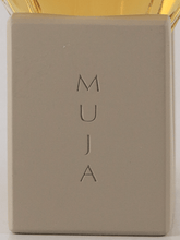 Load image into Gallery viewer, Muja Irish Whiskey 500ml - Bottle Of Japan