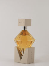 Load image into Gallery viewer, Muja Irish Whiskey 500ml - Bottle Of Japan