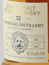 Load image into Gallery viewer, Murray McDavid Laphroaig 32 Year Old 1991 - Bottle Of Japan