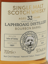 Load image into Gallery viewer, Murray McDavid Laphroaig 32 Year Old 1991 - Bottle Of Japan