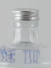 Load image into Gallery viewer, New Distillation Research Institute No.7 Draft High Juniper Gin - Bottle Of Japan