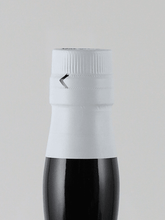 Load image into Gallery viewer, Pinaq Garvagh 17 Year Old 2006 - Bottle Of Japan
