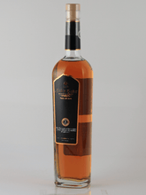 Load image into Gallery viewer, Pisco Jahir Saba - Bottle Of Japan
