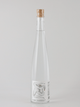 Load image into Gallery viewer, Plau Goka Farm Gin 2025 - Bottle Of Japan