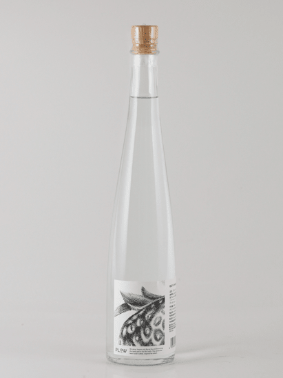 Plau Strawberry Gin - Bottle Of Japan