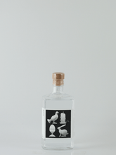 Load image into Gallery viewer, Plau White Rum - Bottle Of Japan
