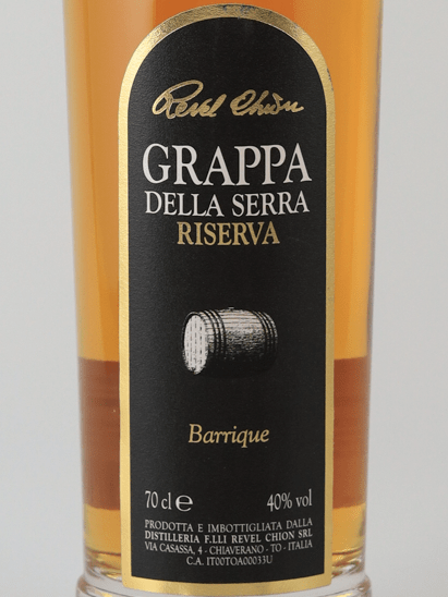 Revelchion Grappa della Serra Riserva Barrica - Bottle Of Japan