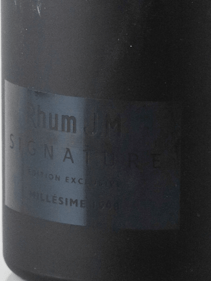 Rhum Jm Signature Old Age Millesime 25 Year Old 1998 - Bottle Of Japan