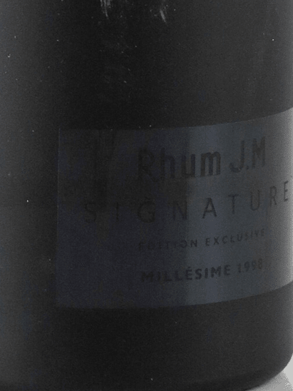 Rhum Jm Signature Old Age Millesime 25 Year Old 1998 - Bottle Of Japan