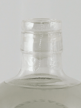 Load image into Gallery viewer, Roasted Green Tea Gin The Bar Vieux Carré 7th Anniversary Bottle - Bottle Of Japan