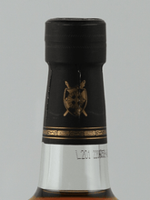 Load image into Gallery viewer, Ron Botran 12 Year Old - Bottle Of Japan