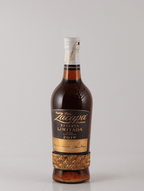 Ron Zacapa Centenario Reserva Limitada 2019 - Bottle Of Japan
