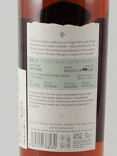 Load image into Gallery viewer, Saltire Rare Malt Cigar Malt Series Speyside 18 Year Old 2006 - Bottle Of Japan
