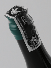 Load image into Gallery viewer, Scarlet Liqueur Digestivo - Bottle Of Japan