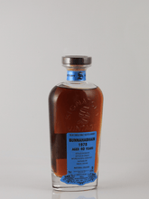Load image into Gallery viewer, Signatory Bunnahabhain 40 Year Old 1978 30th Anniversary - Bottle Of Japan