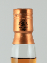 Load image into Gallery viewer, Signatory Caol Ila 10 Year Old 2013 Oloroso Sherry &amp; Bourbon Cask - Bottle Of Japan