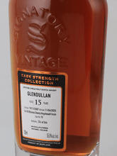 Load image into Gallery viewer, Signatory Glen Deveron 15 Year Old 2009 - Bottle Of Japan