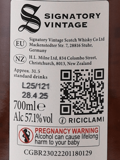 Signatory Vintage Tomore 9 Year Old 2015 - Bottle Of Japan