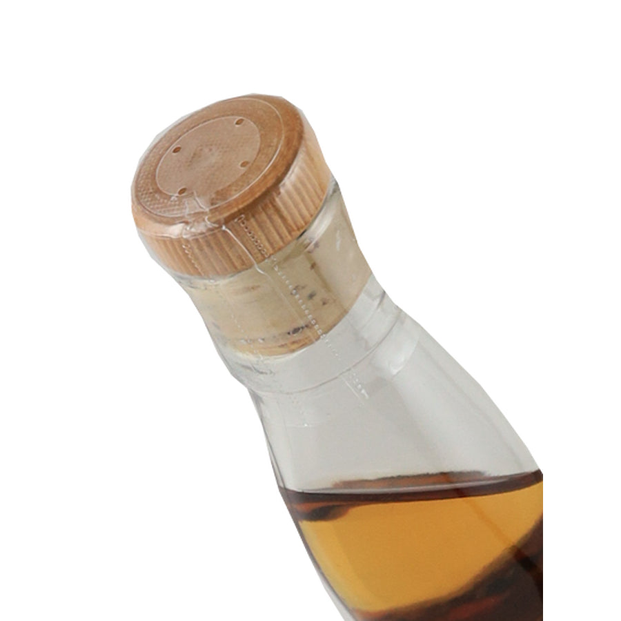 Smith & Cross Traditional Jamaica Rum - cork top detail