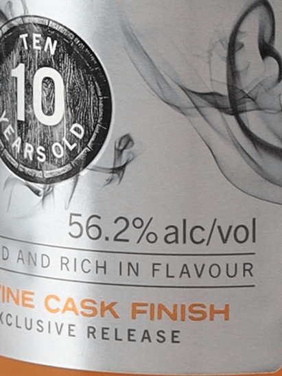 Smoky Scot 10 Year Old Tokaji Cask Finish - Bottle Of Japan