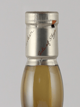 Load image into Gallery viewer, Talisker 25 Year Old 2018 Release Lot 8276 - Bottle Of Japan