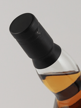 Load image into Gallery viewer, The Whisky Exchange Blended Malt 37 Year Old - Bottle Of Japan