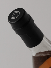 Load image into Gallery viewer, Whisky Land Islay Single Malt 38 Year Old 1985 - Bottle Of Japan