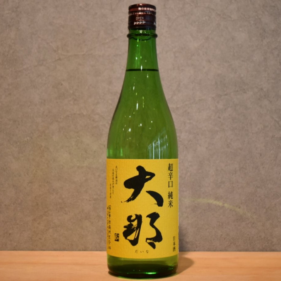 Daina Extra Dry Junmai 720ml