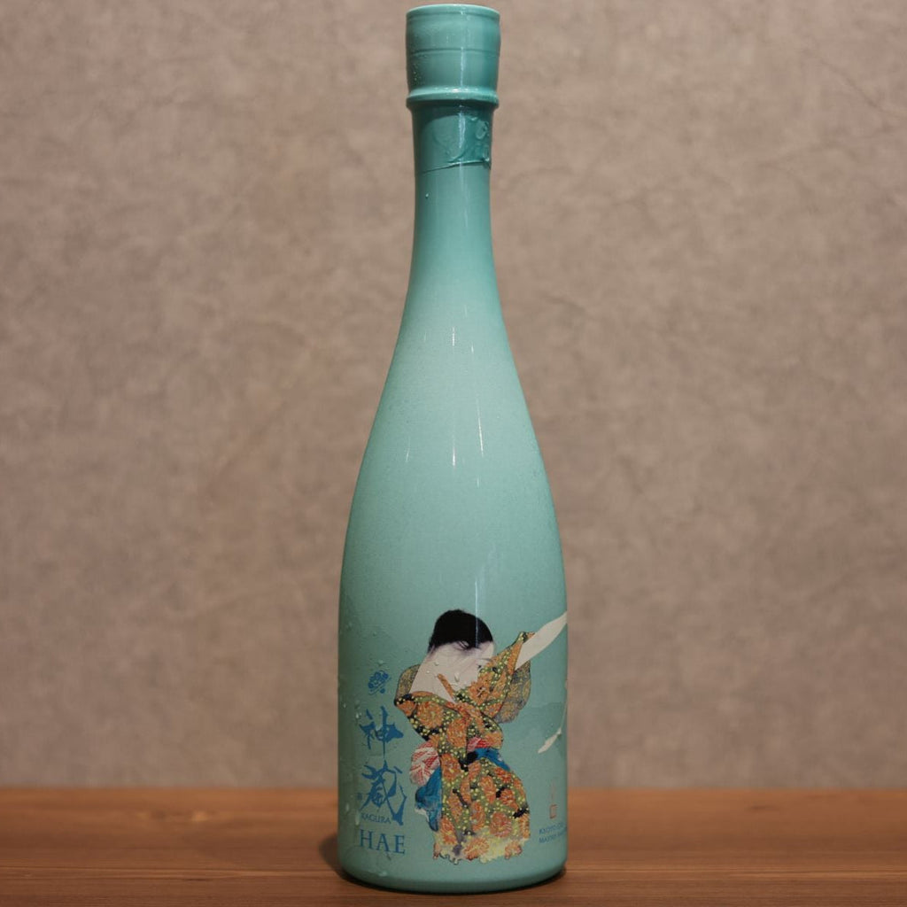 Shinzo "South Wind" Summer only Junmai Daiginjo Unfiltered Waterless Sake 720ml