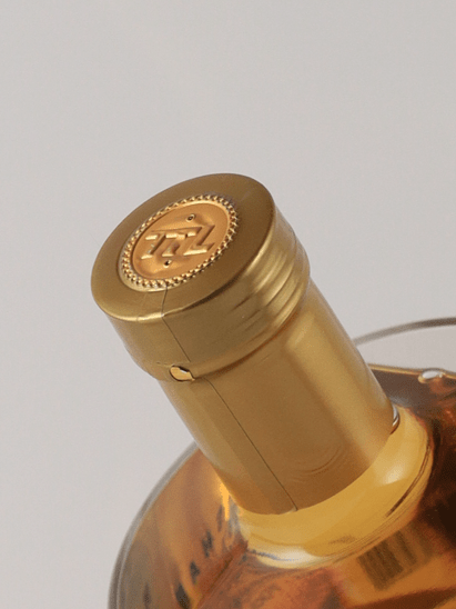 YUSHAN Blended Malt Whisky - Bottle Of Japan